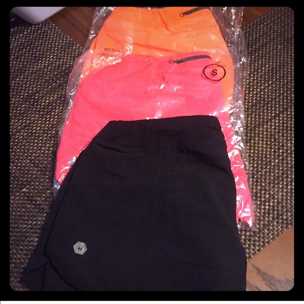 3 Wodlife Crossfit shorts, size small